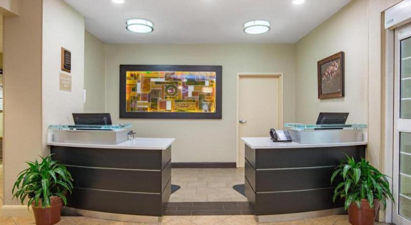 Candlewood Suites Jefferson City Exterior photo