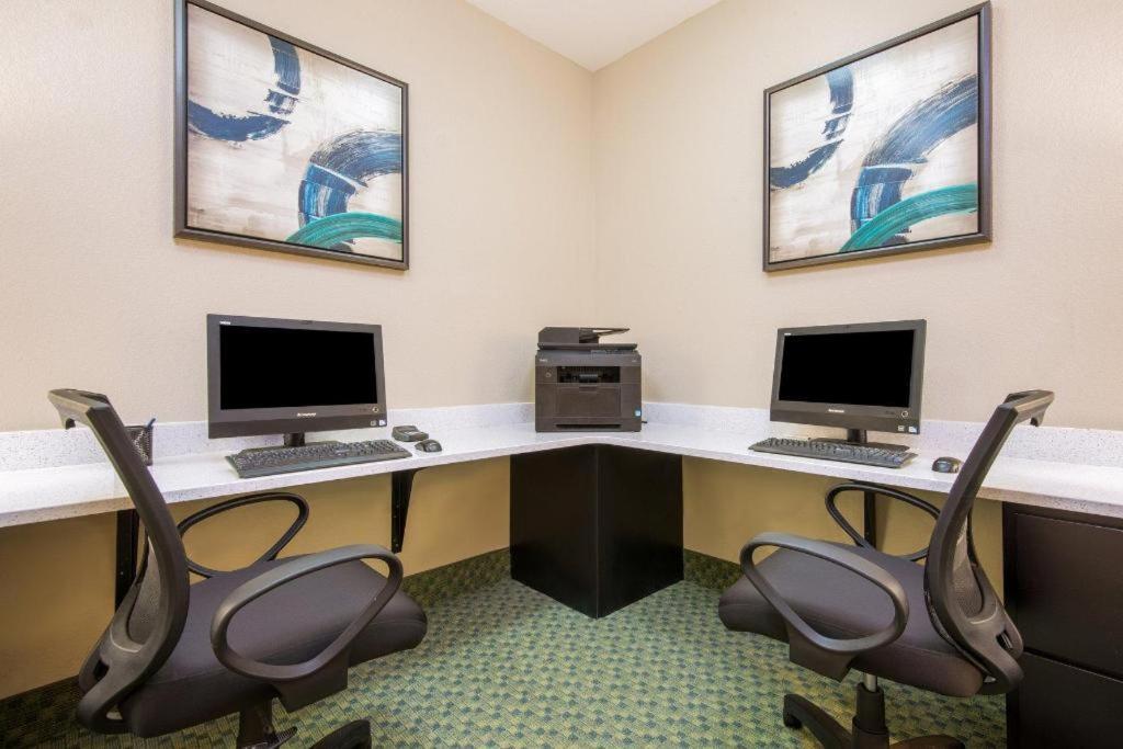 Candlewood Suites Jefferson City Exterior photo