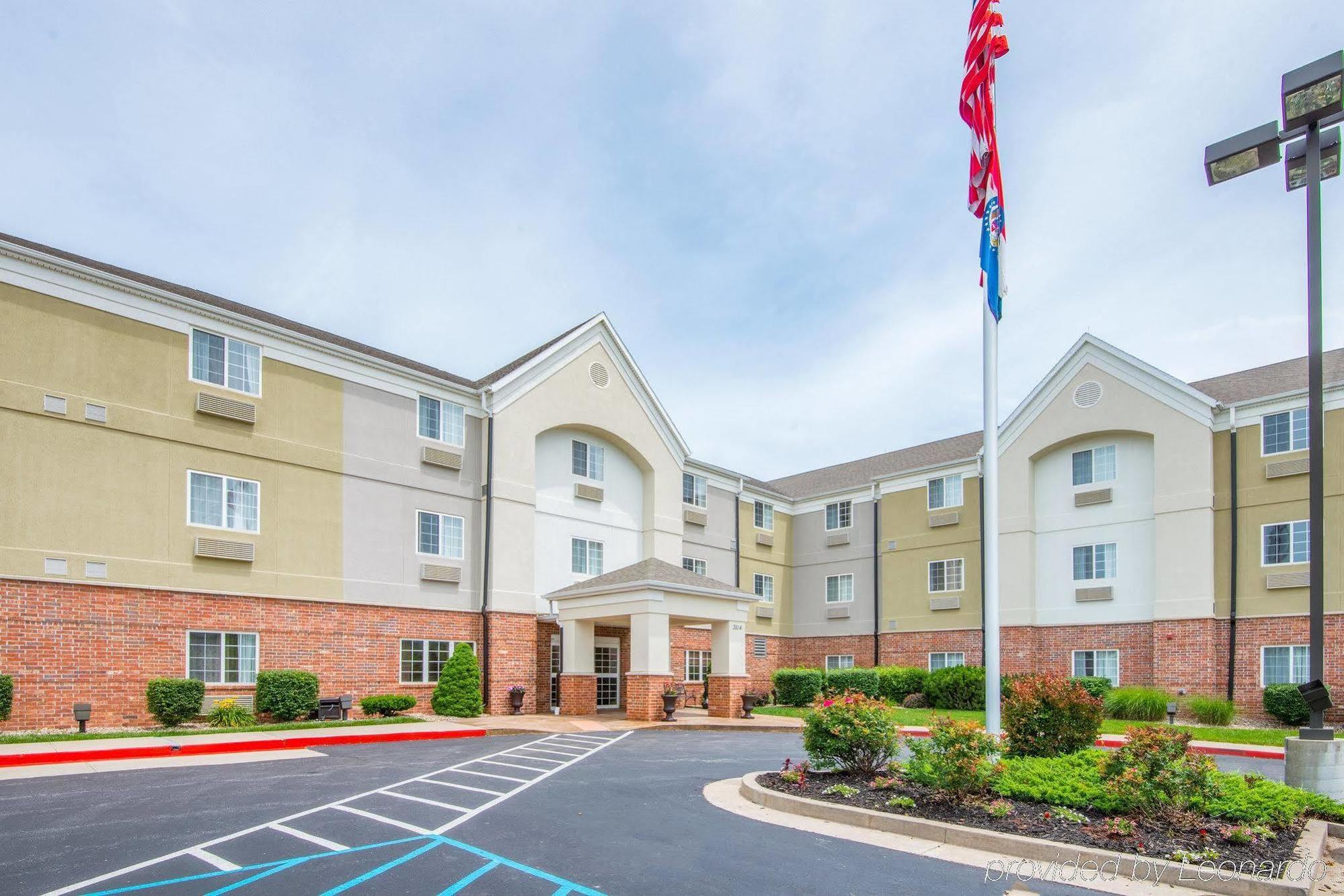 Candlewood Suites Jefferson City Exterior photo