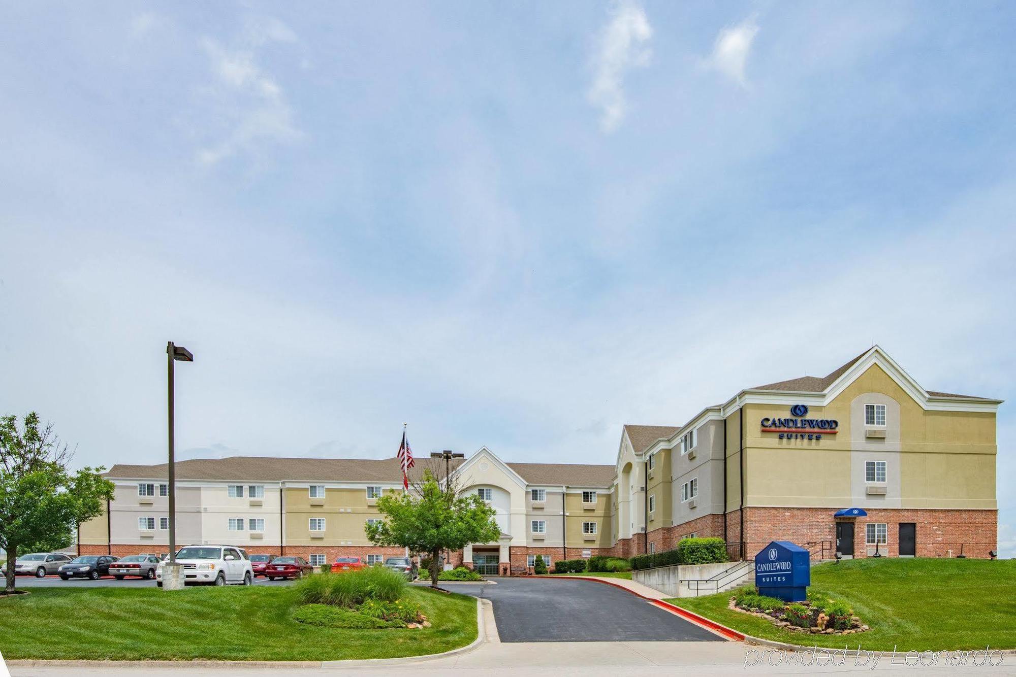 Candlewood Suites Jefferson City Exterior photo